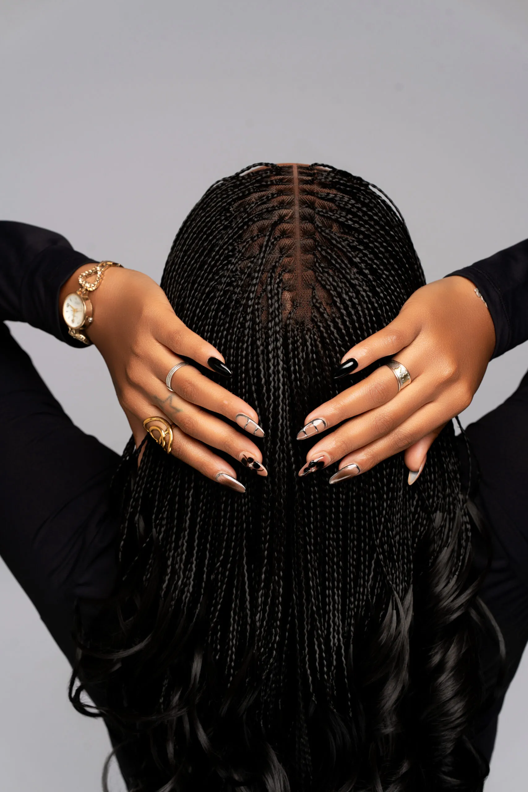 French Curly Élégance Noire – Image 3
